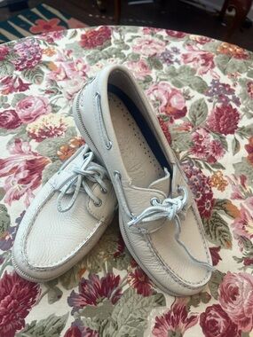 Authentic Original™ 2-Eye Boat Shoe
Sperry Leather Boat Shoes
